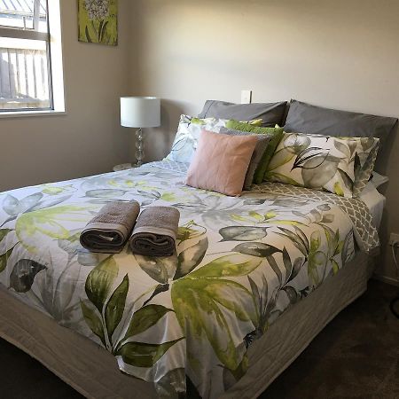 Relax On Liffey Bed & Breakfast Lincoln Exterior photo